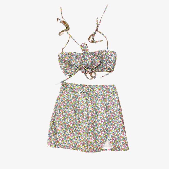 Set - Picture 3 of 3